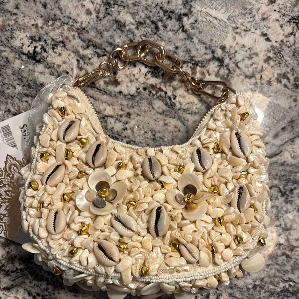 Viral Shell Beaded Bag